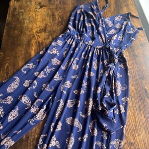 Women’s Kaileigh Rochelle Knit Jumpsuit Navy Blue and Orange Paisley Sz M EUC